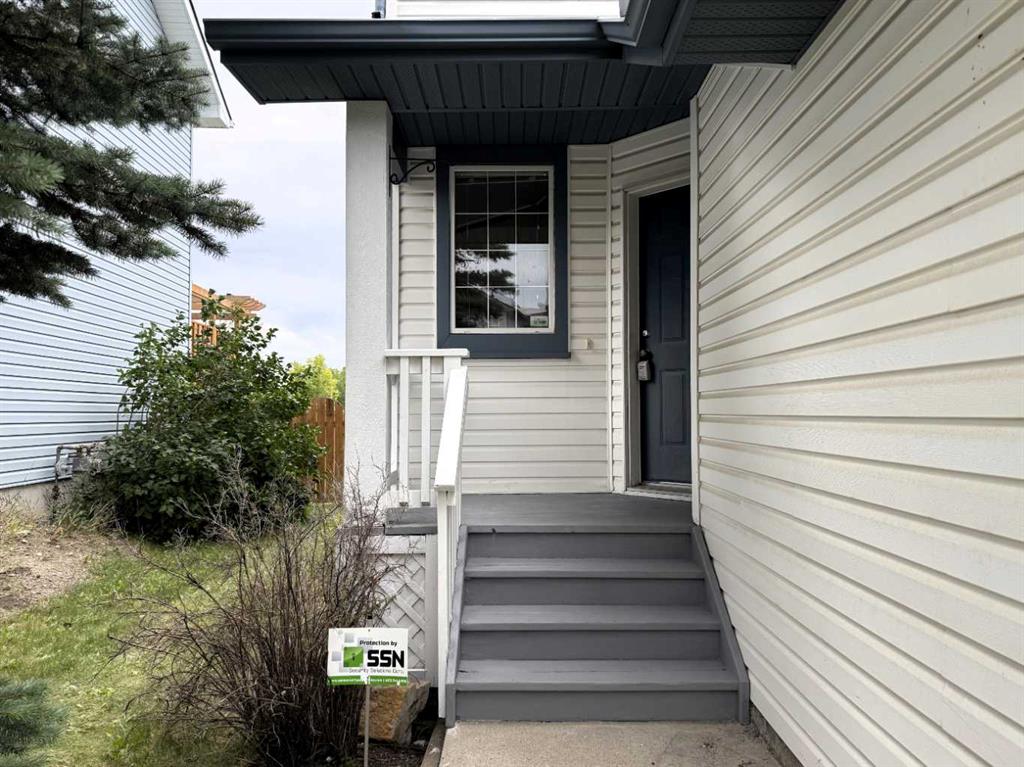 73 Rocky Ridge Heath NW photo 3