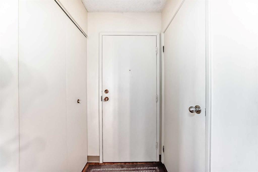 315 Southampton Drive SW #5212 photo 3