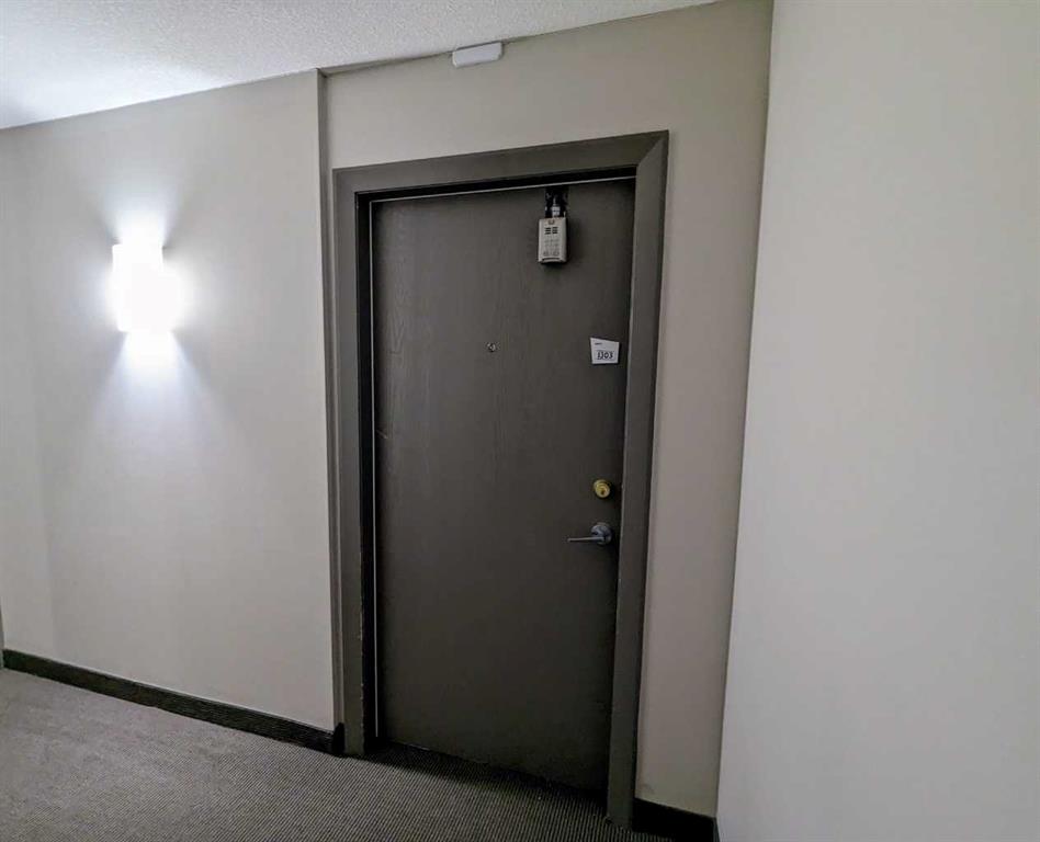 210 15 Avenue SE #1303 photo 5