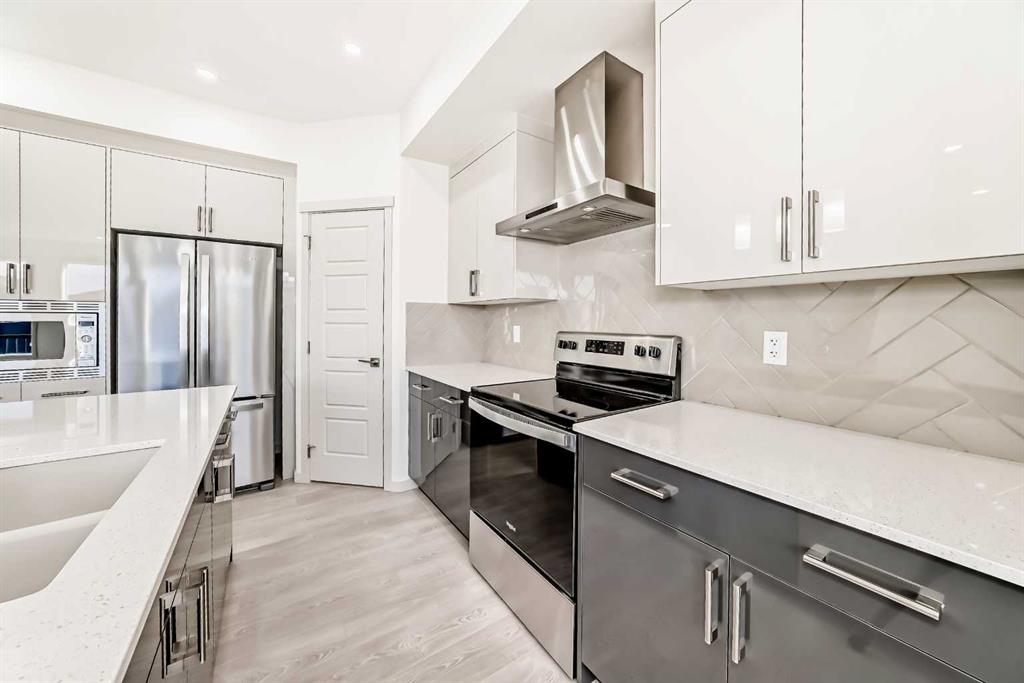 31 Lucas Passage NW photo 3