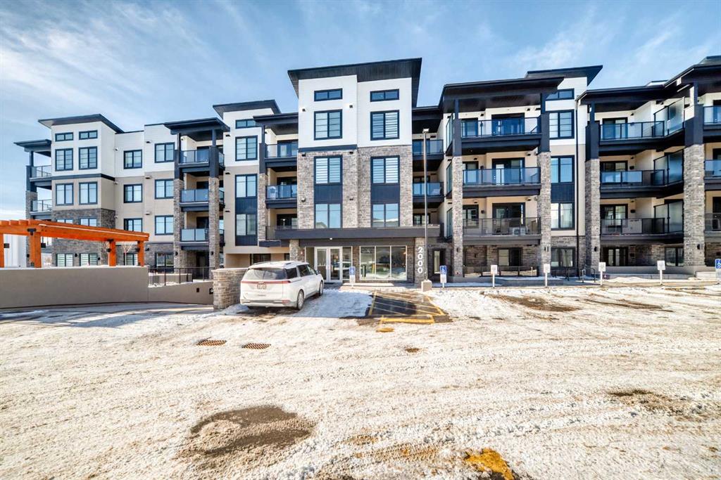 2117 81 Street SW #2111 photo 3