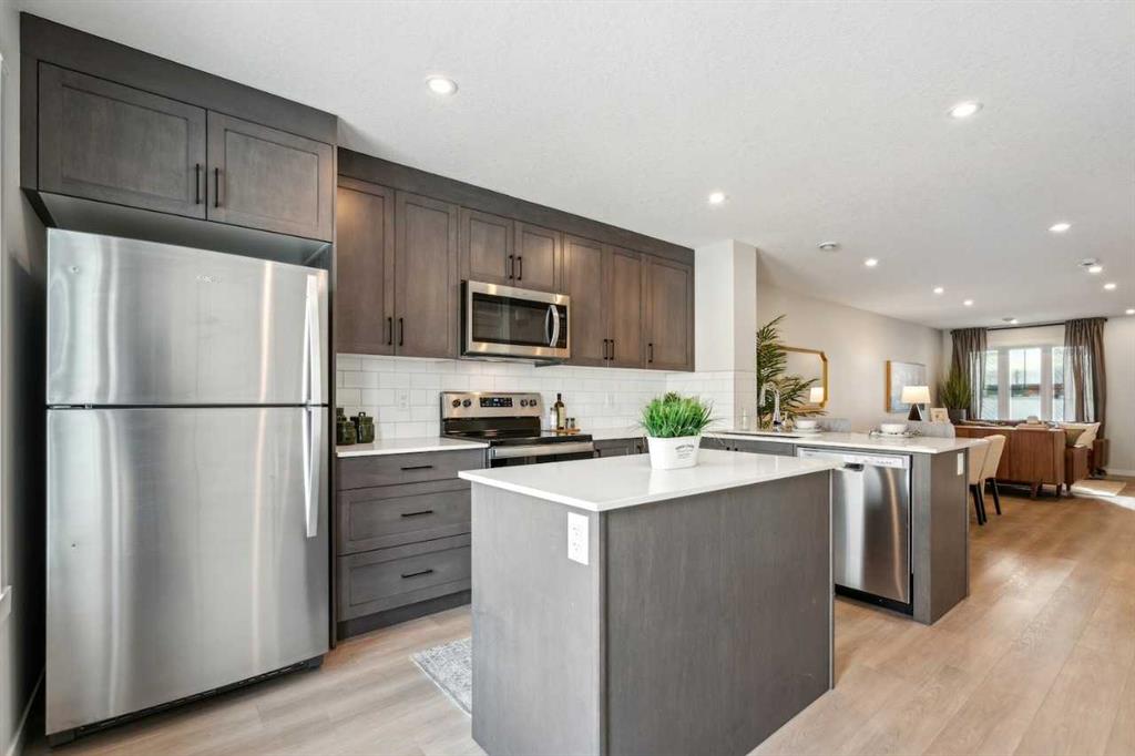 155 Crimson Ridge Place NW #825 photo 3