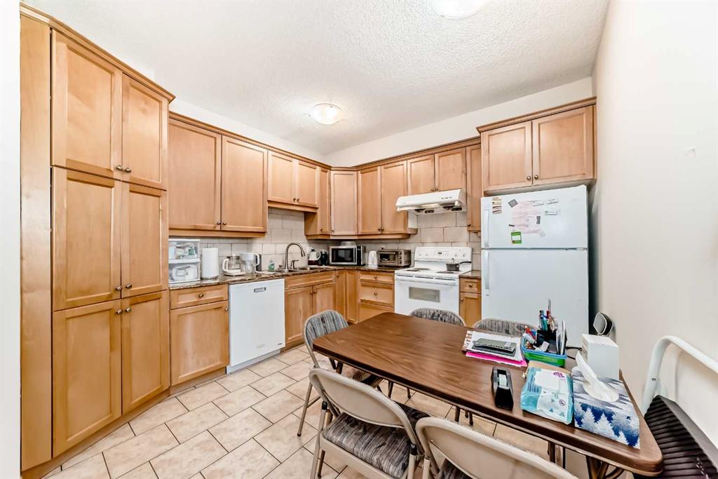 1507 Centre A Street NE #307 photo 3