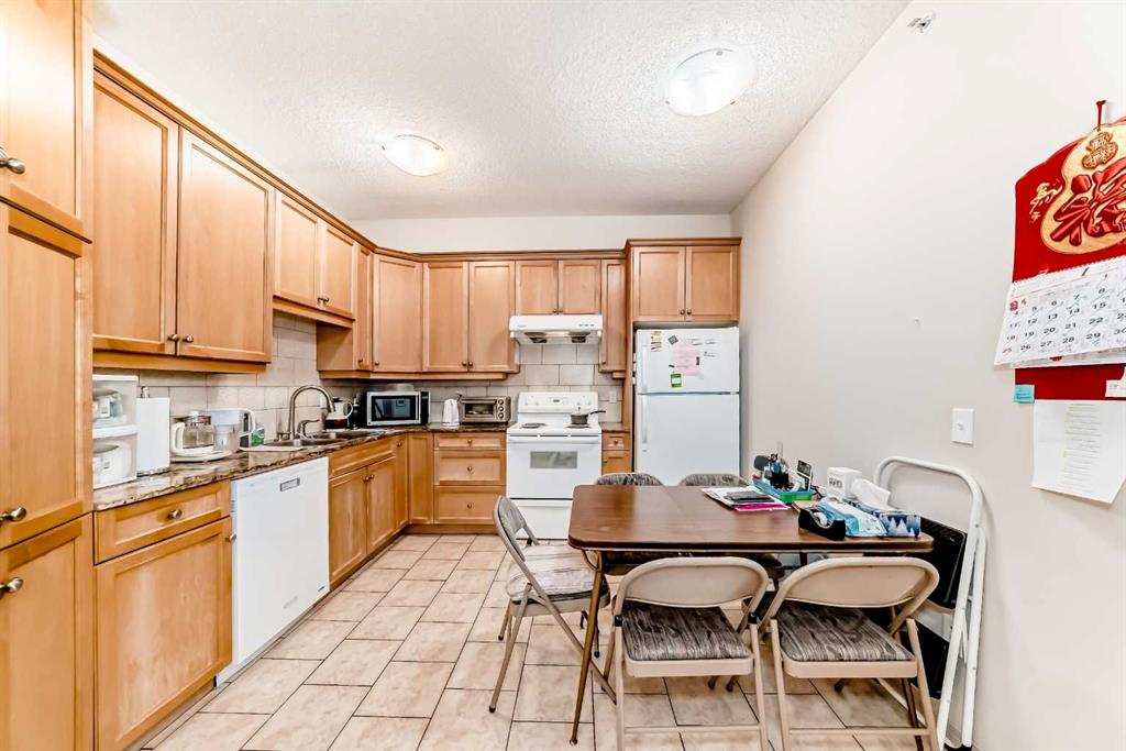 1507 Centre A Street NE #307 photo 4