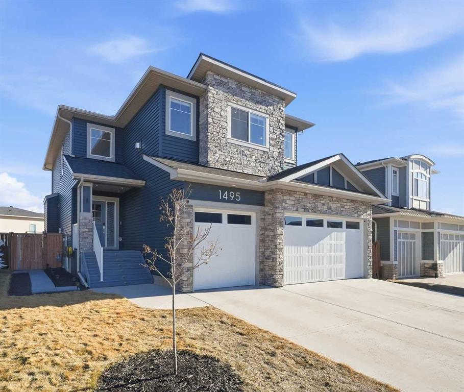 1495 Aldrich Place