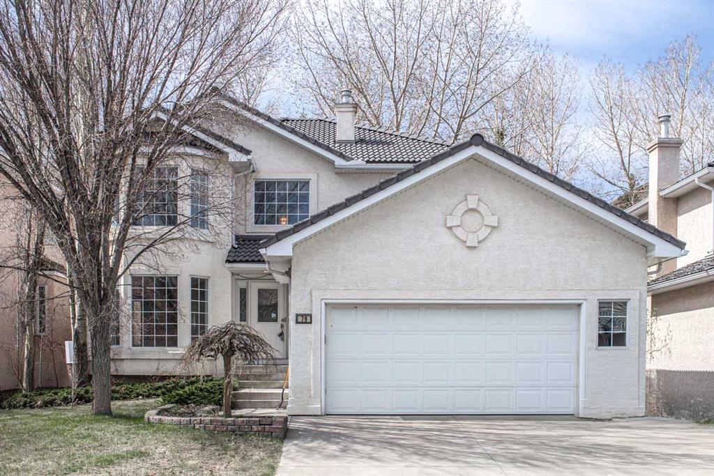 79 Hamptons Heights NW photo 3