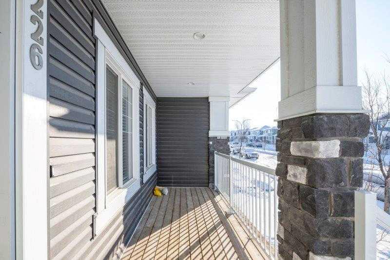 226 Redstone Drive NE photo 4