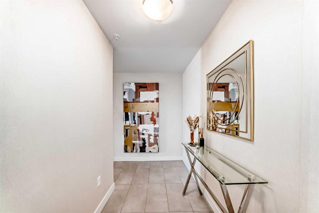 303 13 Avenue SW #1410 photo 3