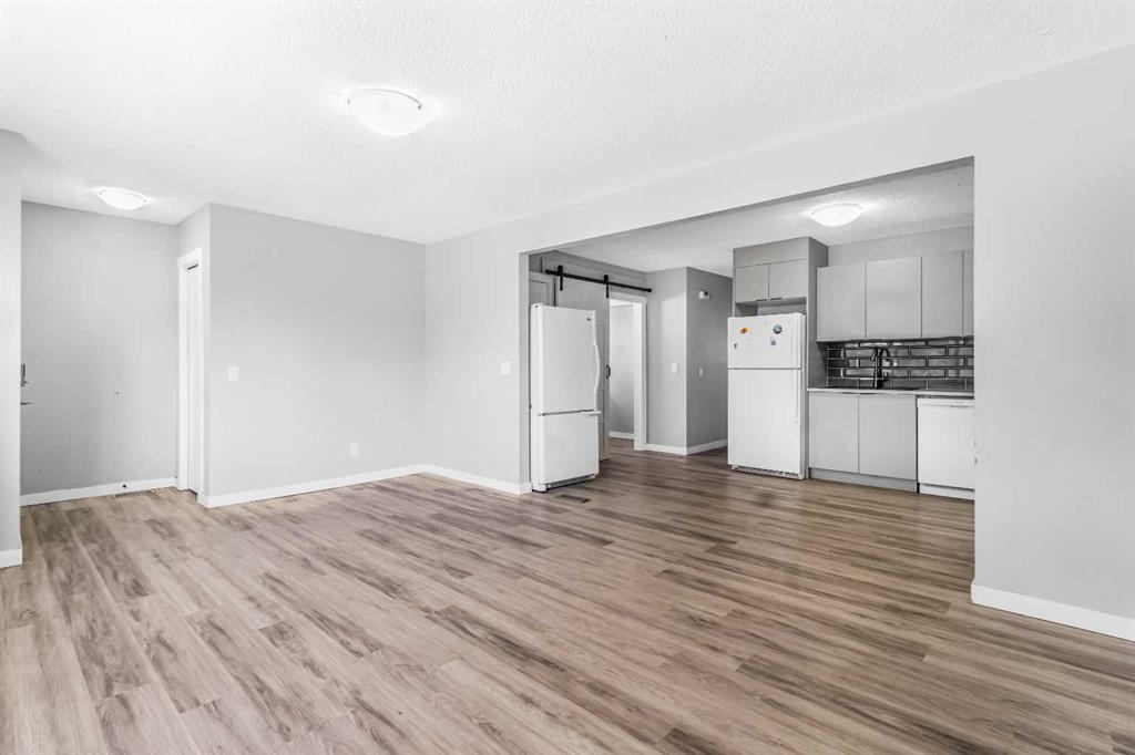 183 Penbrooke Close SE photo 4
