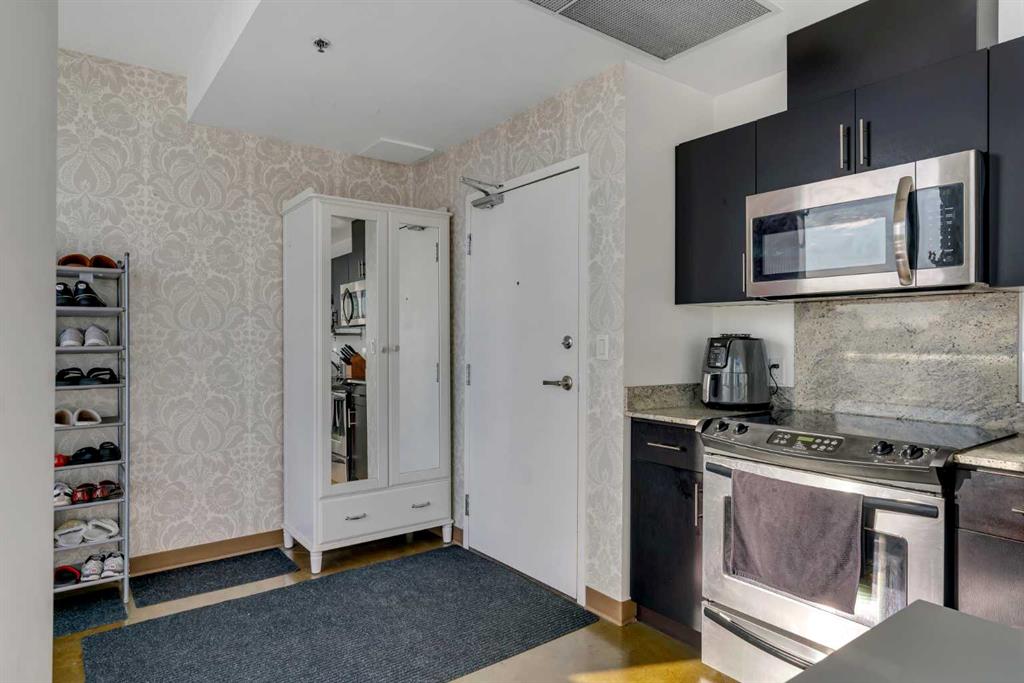135 13 Avenue SW #509 photo 4