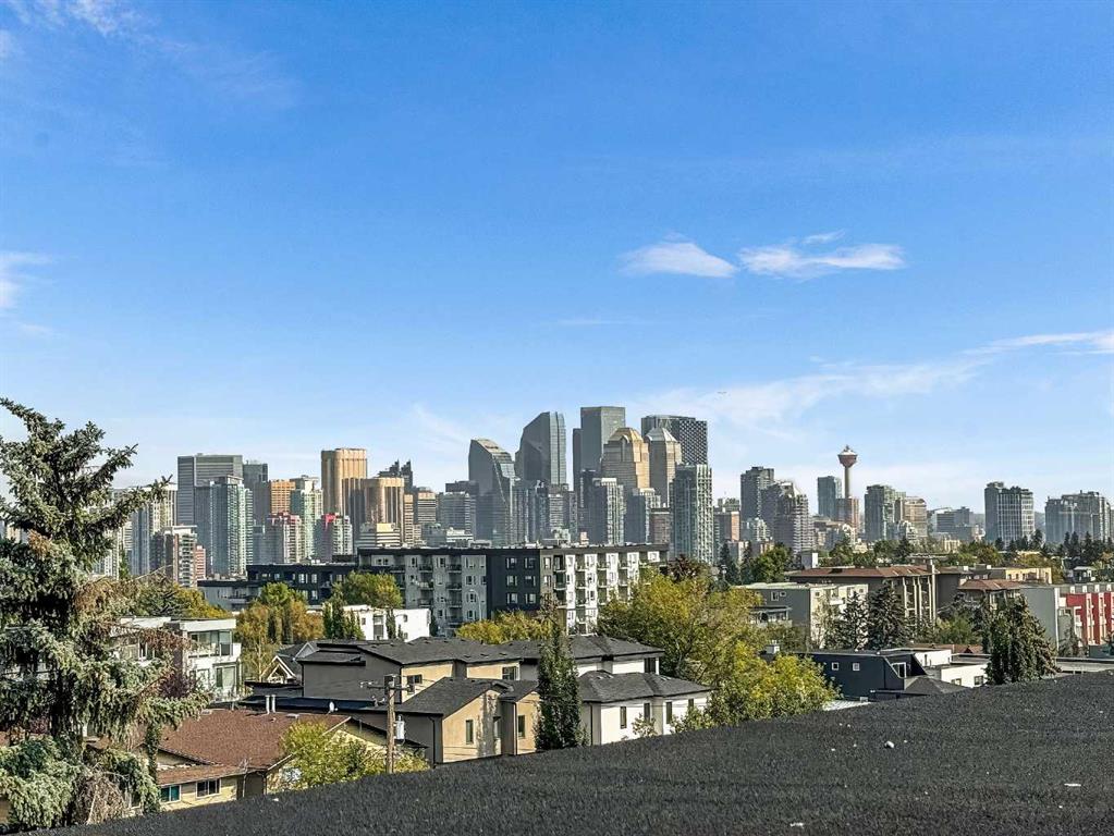 2011 28 Avenue SW photo 2