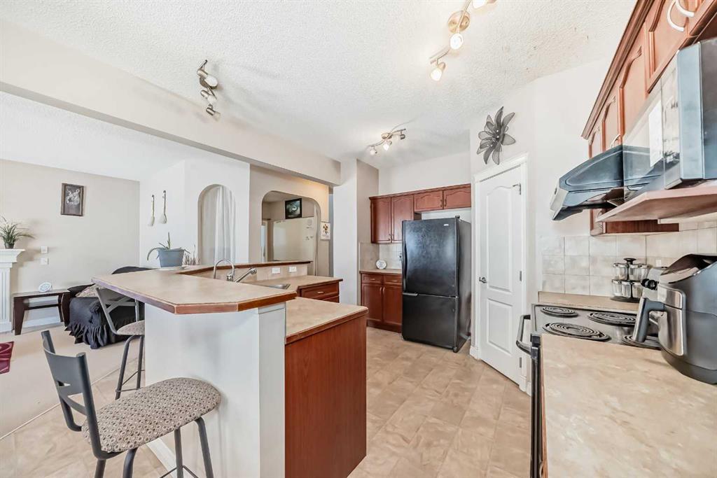 292 Taralake Terrace NE photo 5