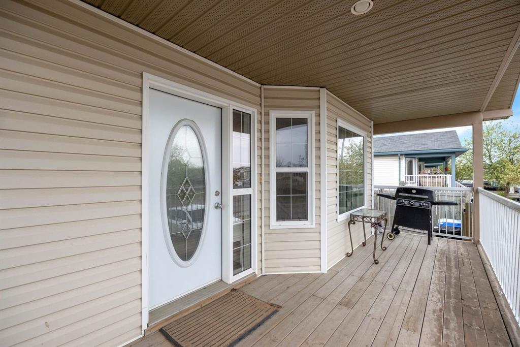 209 Ash Way photo 2