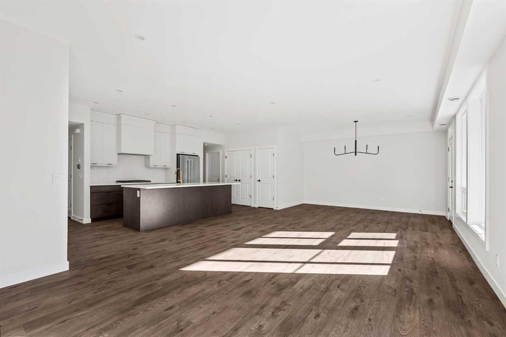 609 Sovereign Common SW photo 3