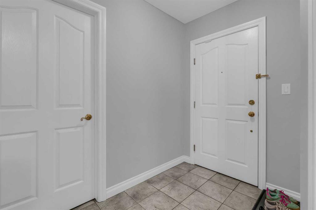 1315 12 Avenue SW #303 photo 4