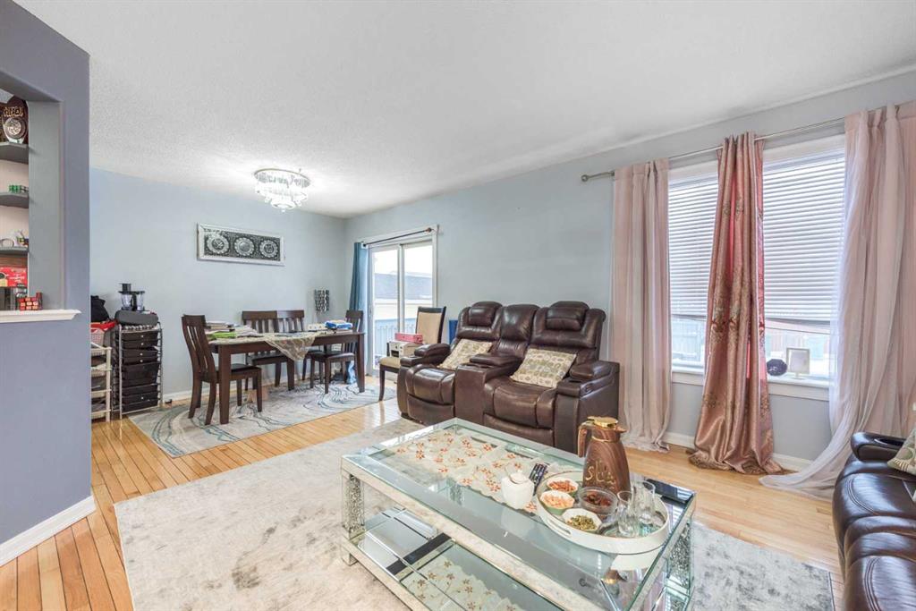 3810 Catalina Boulevard NE photo 4