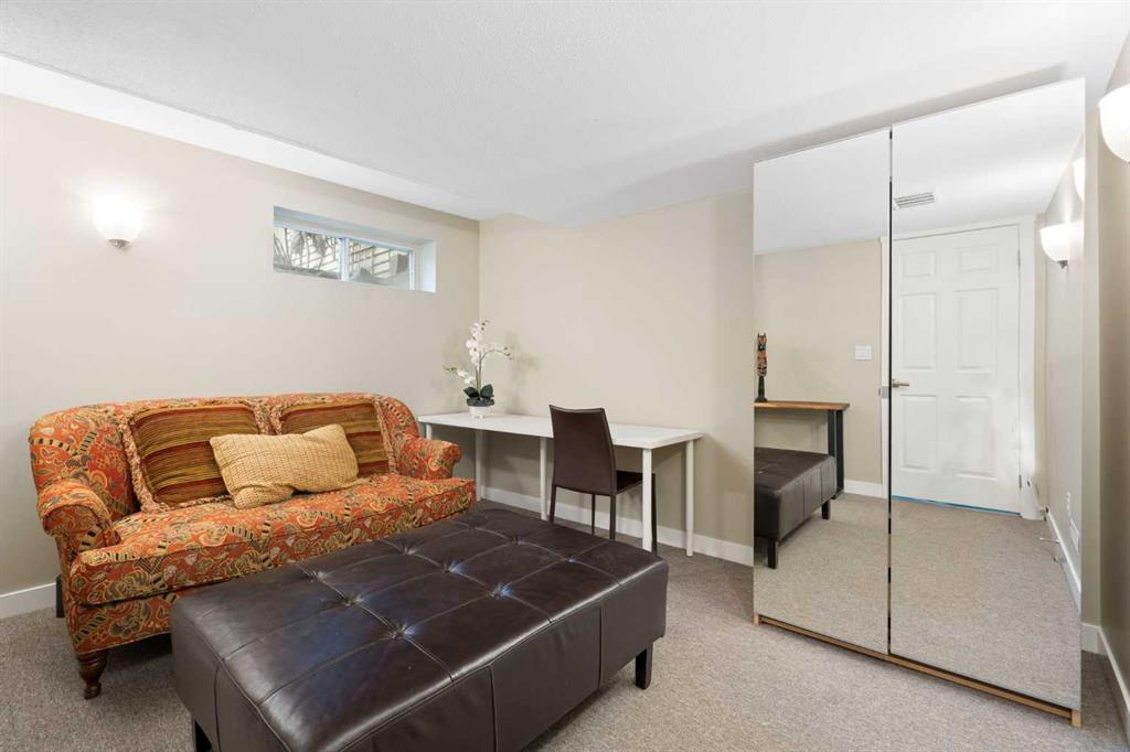 3437 42 Street NW #171 photo 5