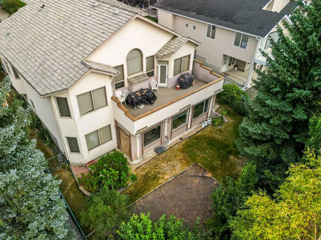 16 Arbour Estates View NW photo 4
