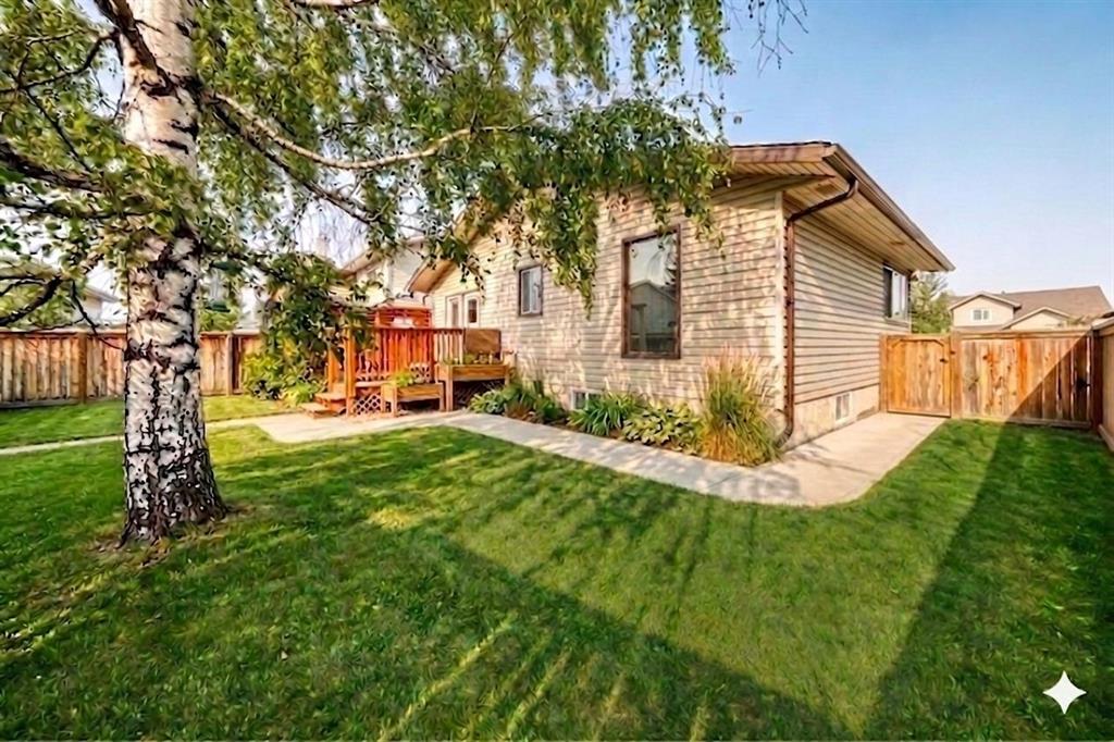 1837 Meadowbrook Drive SE photo 3