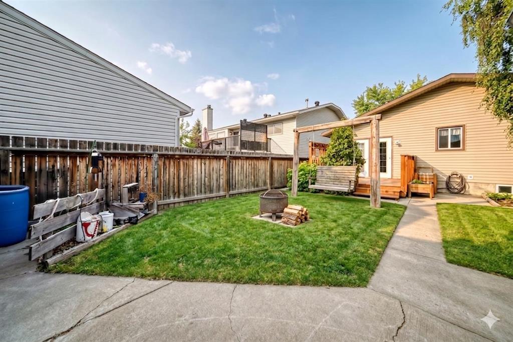 1837 Meadowbrook Drive SE photo 4