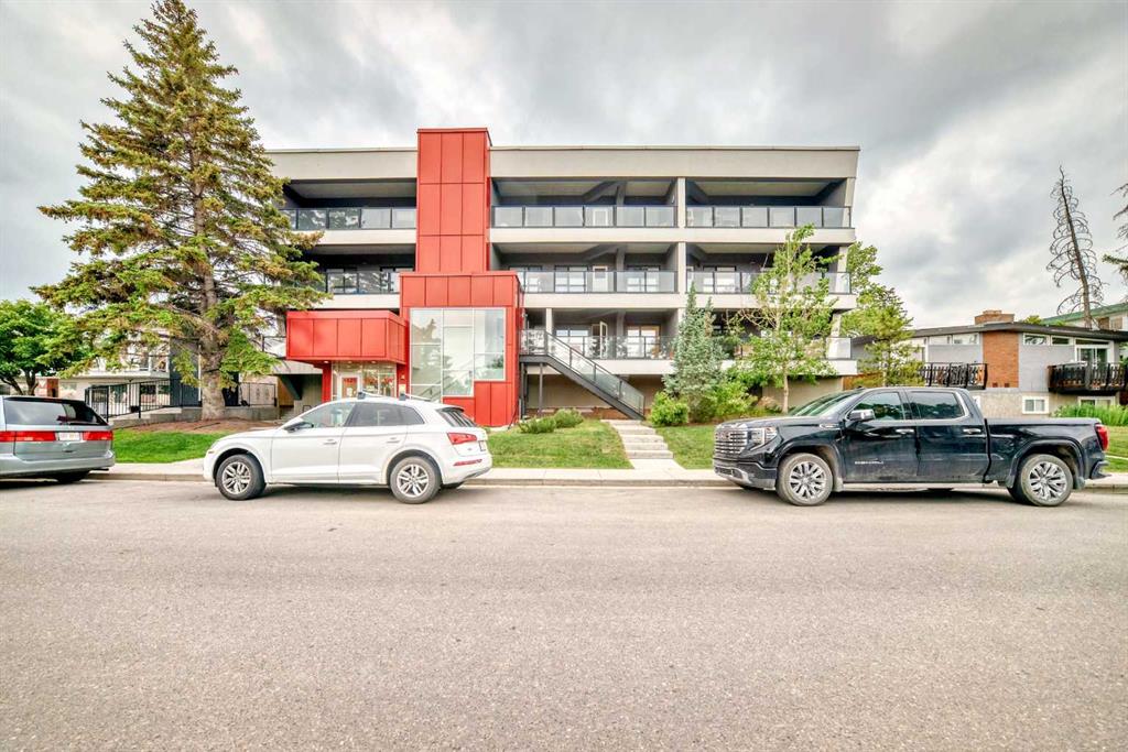 1629 38 Street SW #106