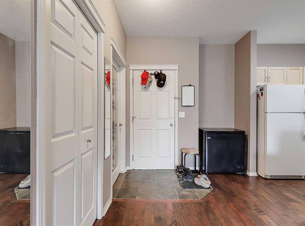 70 Panamount Drive NW #2313 photo 2