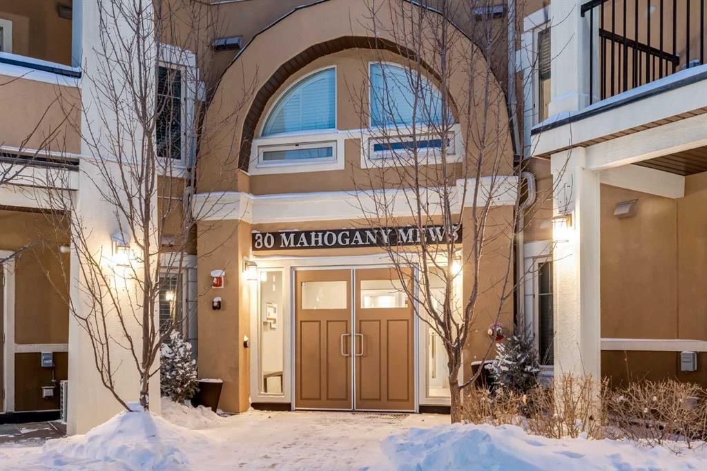 30 MAHOGANY Mews SE #316 photo 2