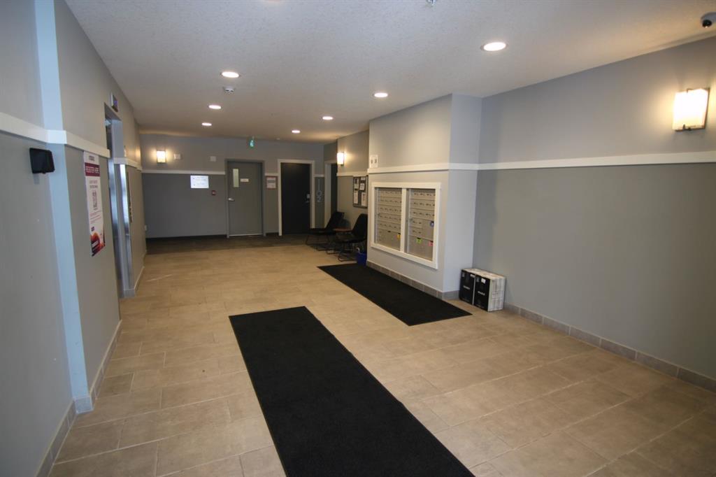 220 SETON Grove SE #1207 photo 5