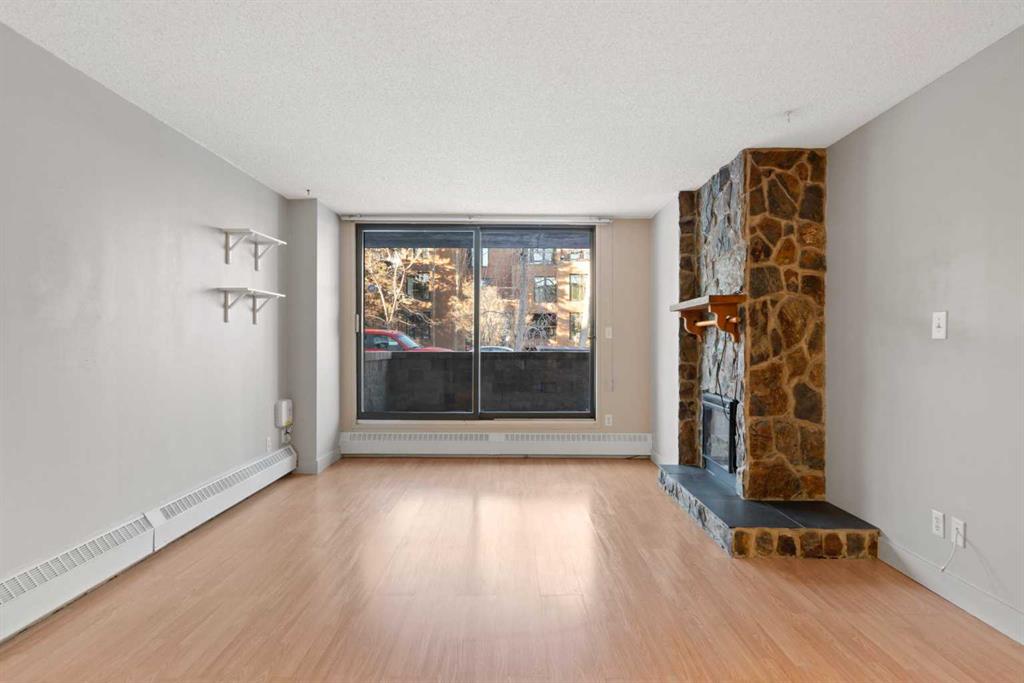 345 4 Avenue NE #105 photo 4