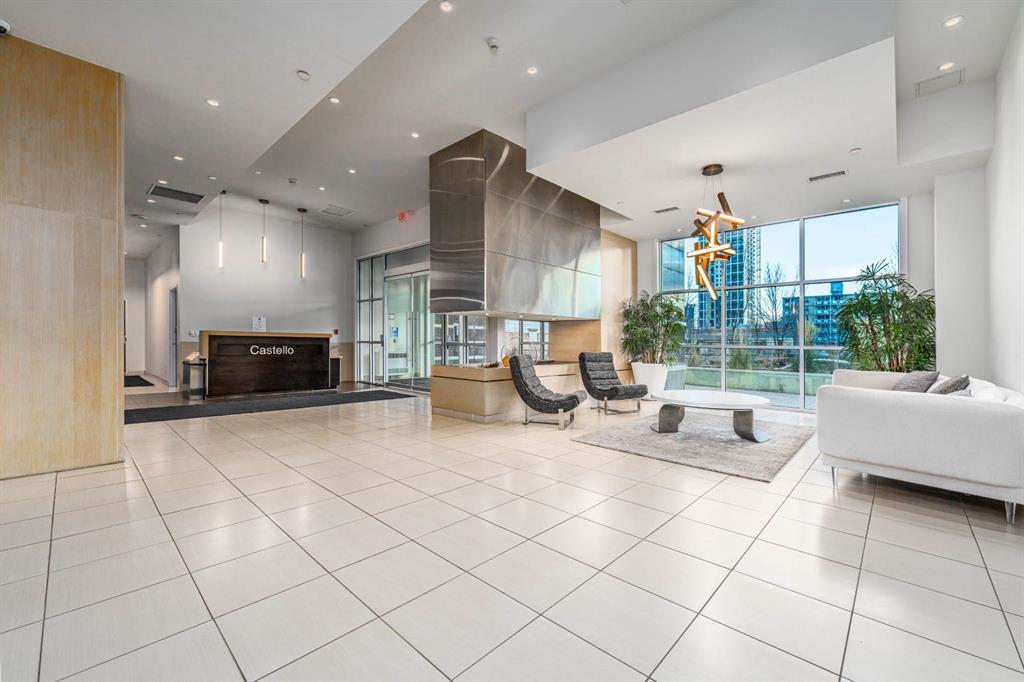 530 12 Avenue SW #303 photo 5