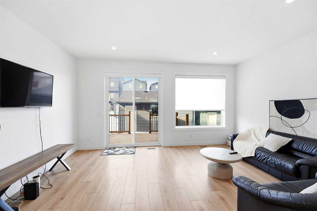 29 Herron Mews NE photo 4