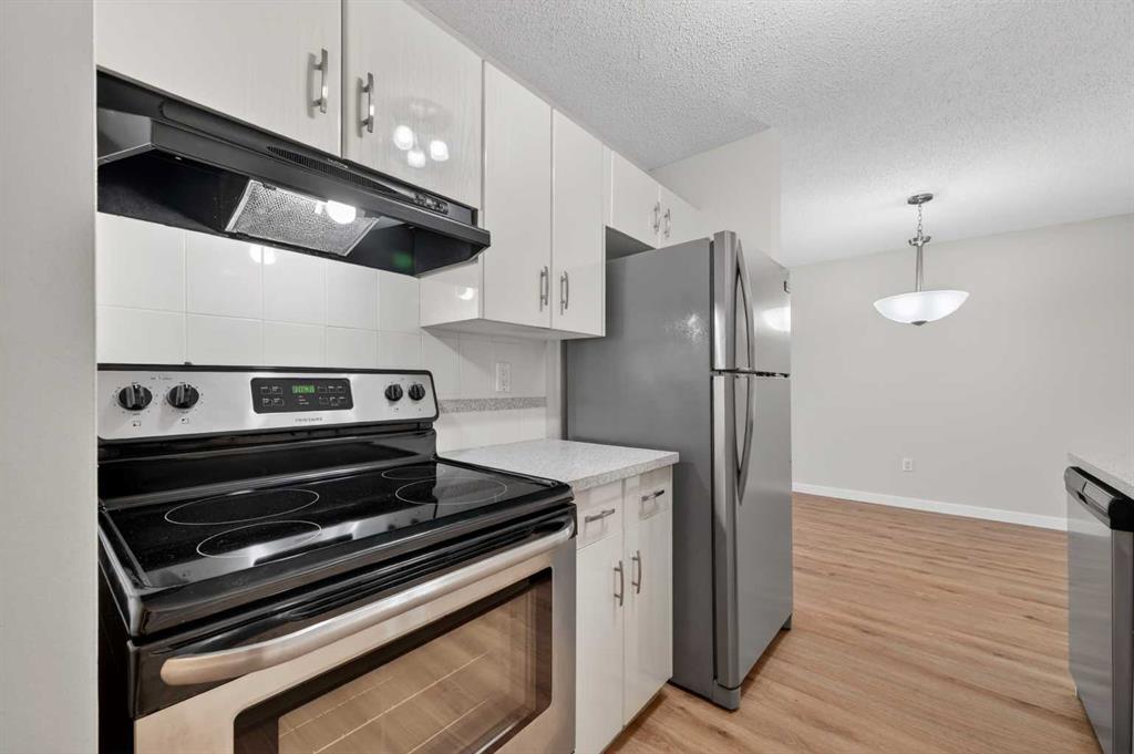 8948 Elbow Drive SW #602 photo 4
