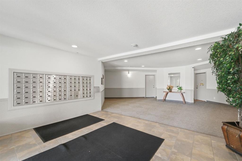 2395 Eversyde Avenue SW #1309 photo 5