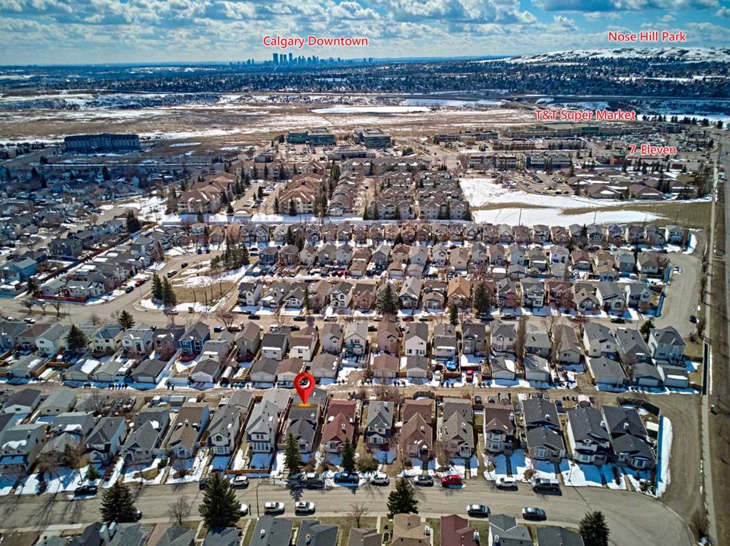 152 HARVEST GOLD Heights NE photo 2