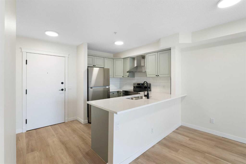 92 Saddletree Court NE #204 photo 3