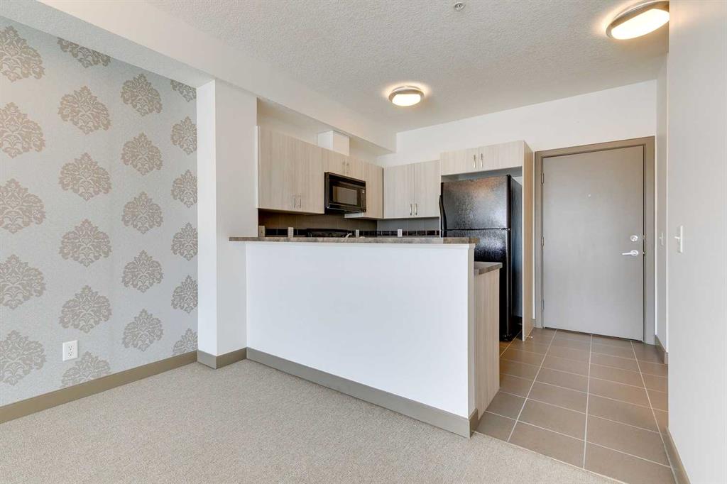 2420 34 Avenue SW #210 photo 5