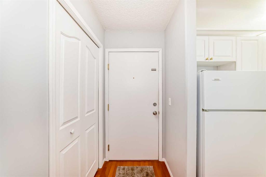 20 Harvest Rose Park NE #2110 photo 3
