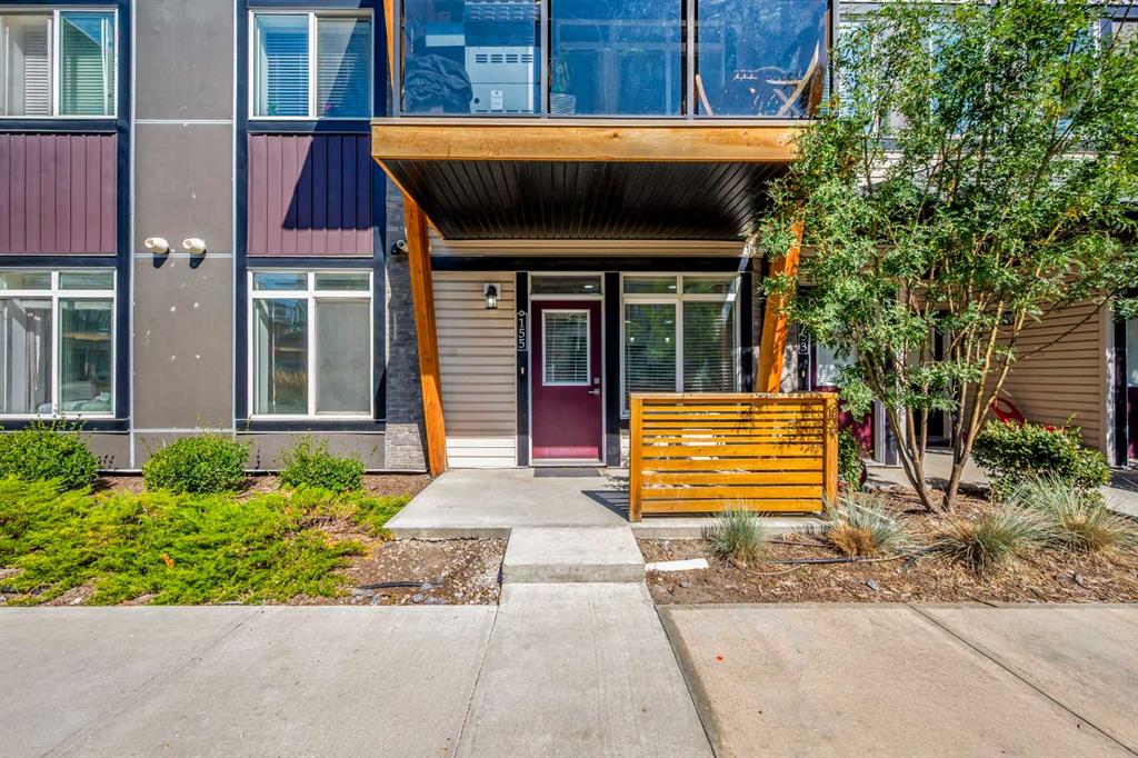 155 Savanna Walk NE photo 2