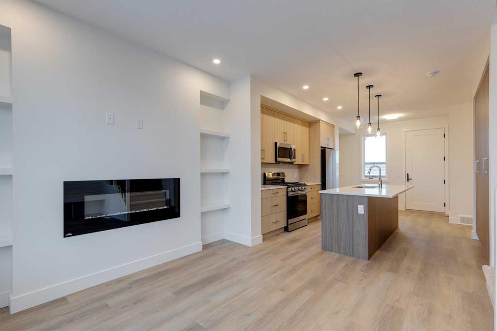 2124 7 Street NW photo 5