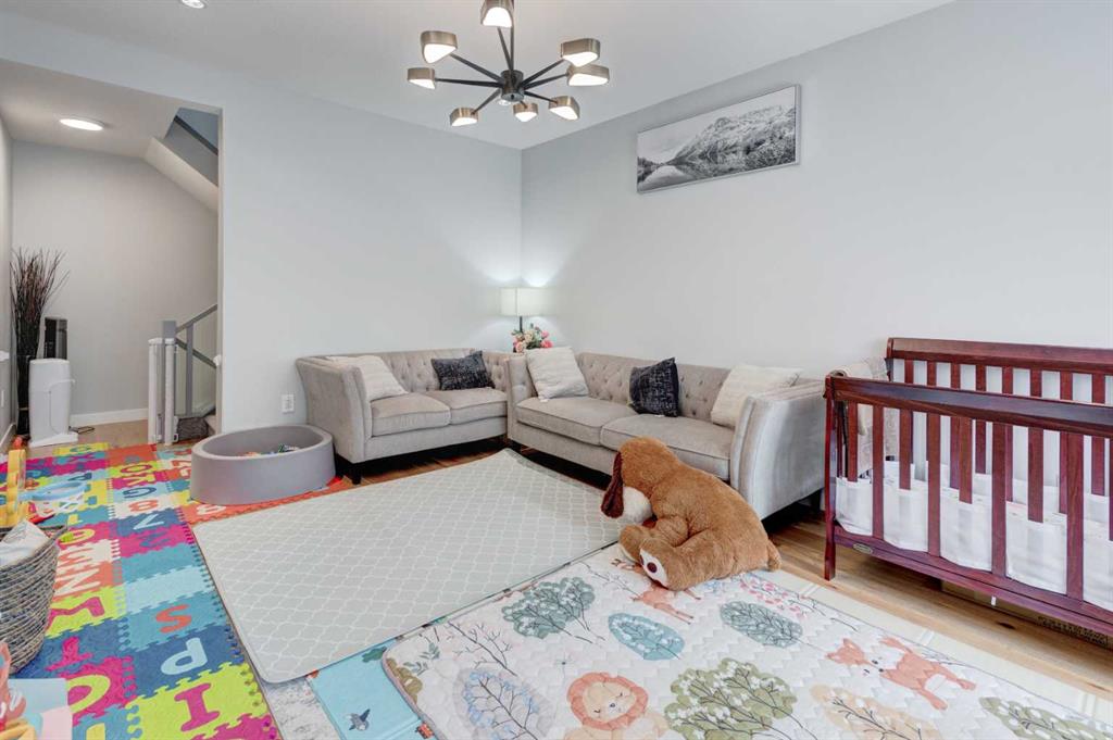 408 27 Avenue NE #107 photo 3
