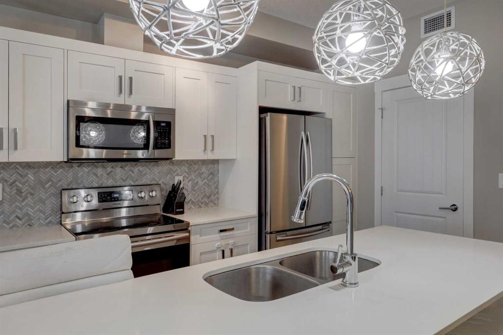 100 Auburn Meadows Common SE #315 photo 5
