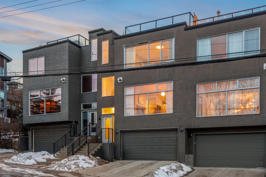 2915 17 Street SW photo 2