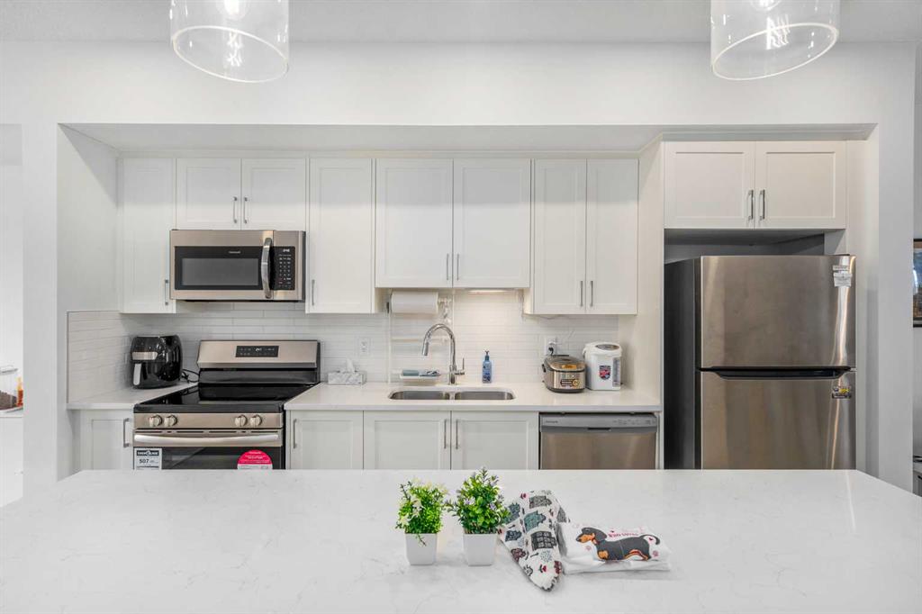 628 Copperstone Manor SE photo 5