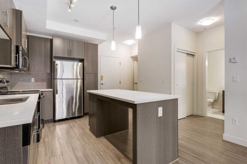 15233 1 Street SE #102 photo 3