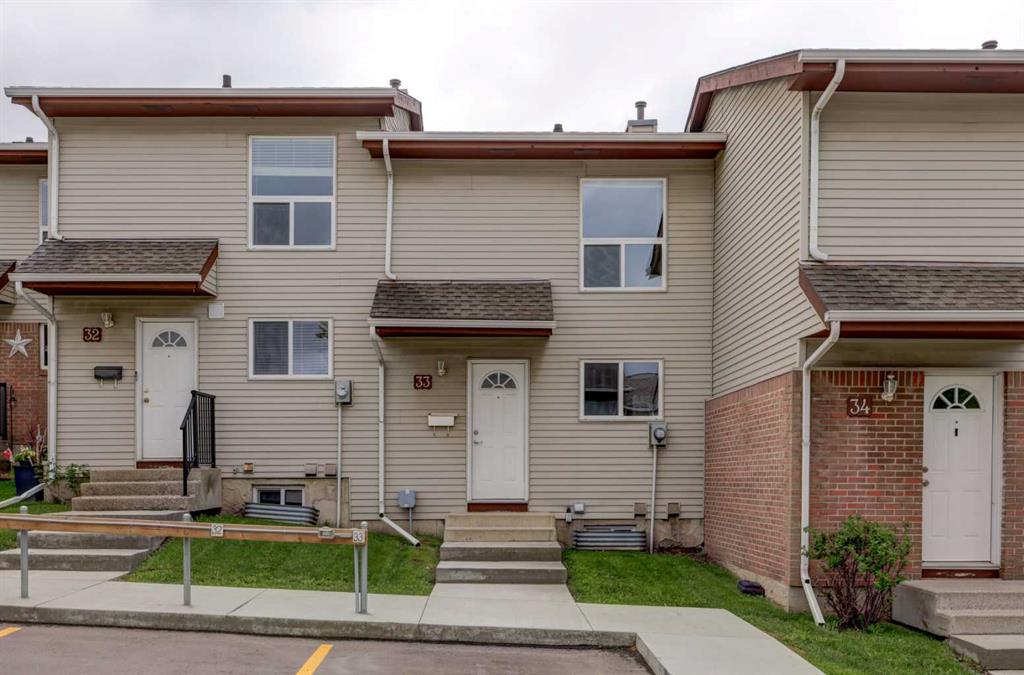 64 Whitnel Court NE #33 photo 2