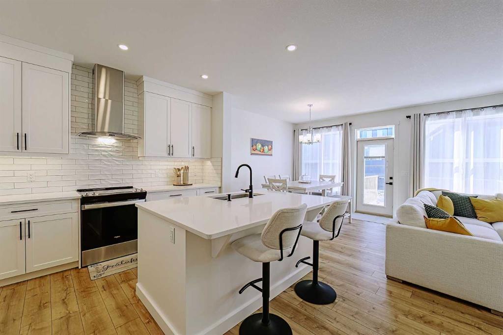 25 Belmont Green SW photo 4