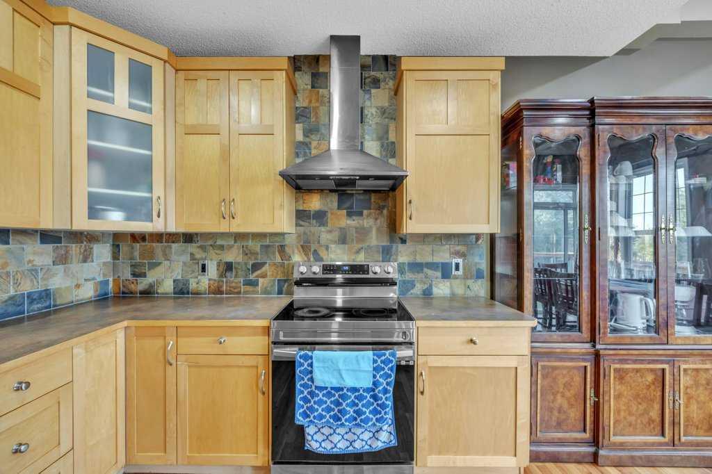 550 Copperfield Boulevard SE photo 5