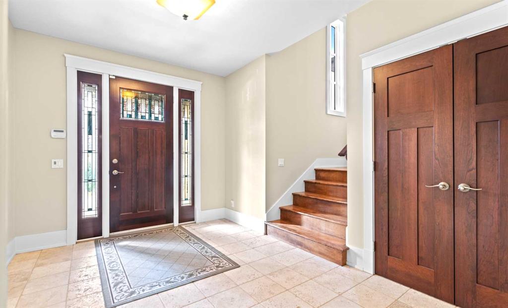 1428 2A Street NW photo 4