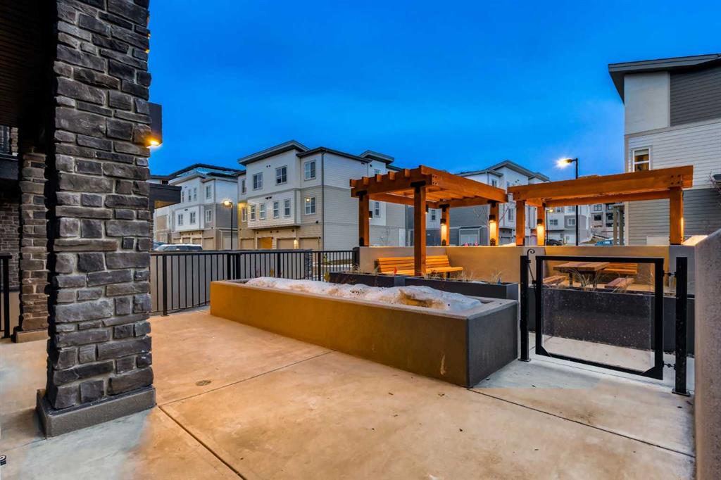 2117 81 Street SW #2103 photo 4