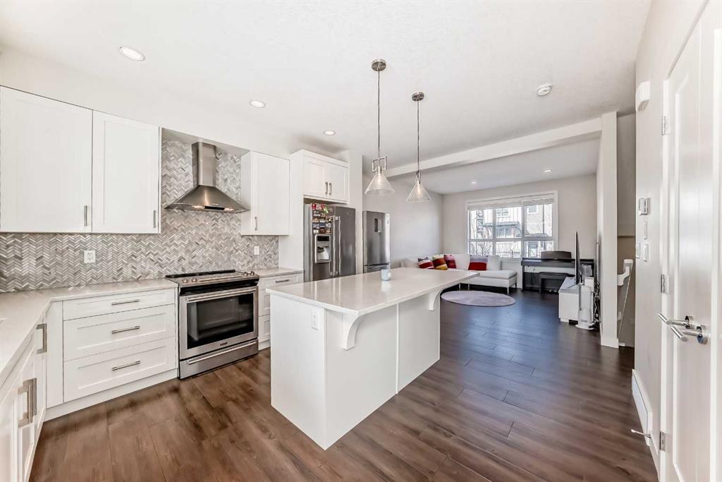108 Walgrove Cove SE photo 5